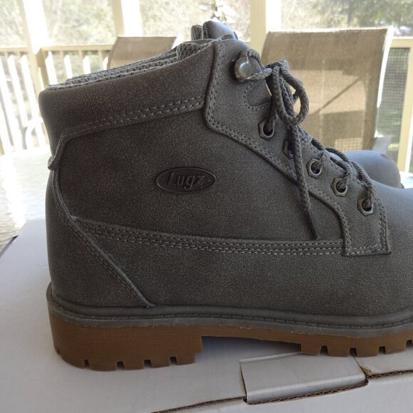 LUGZ Mantle Mid women's size 9 Grey desert style boots slip resistant mid weight - Picture 3 of 16